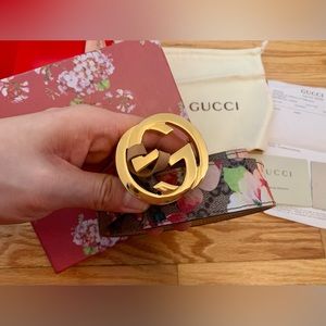 Gucci floral belt authentic and brand new